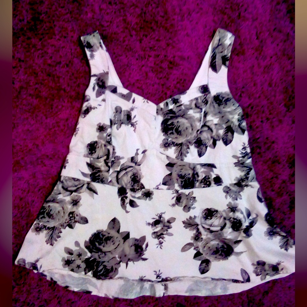 Women’s Torrid top size 2